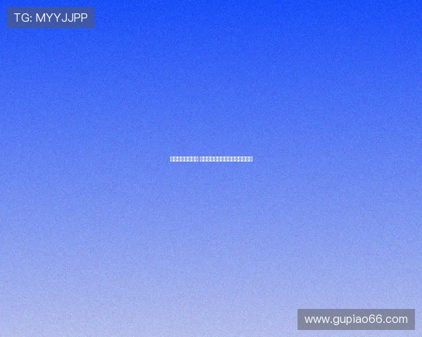 英超队长风采展现 足球场上的领袖人物与领导力解析